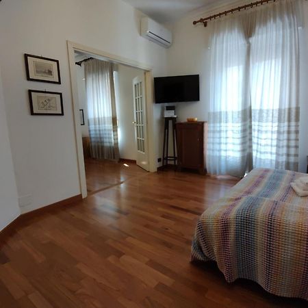 Nel Mezzo Del Cammin Apartment Brindisi Exterior photo